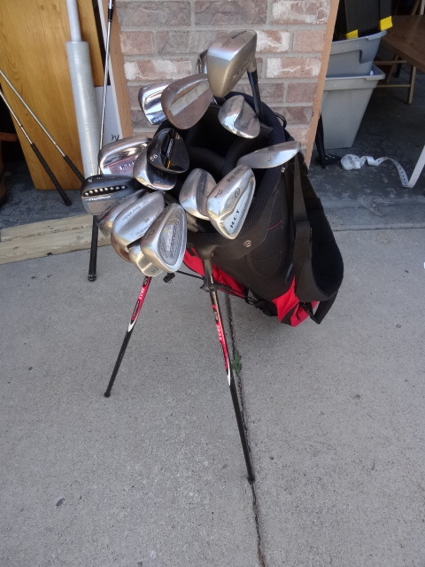 lot 74 image: Misc Wedges with Bag