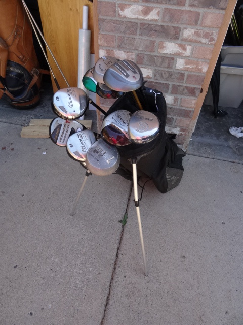 lot 76 image: Misc Fairway Woods. With Bag