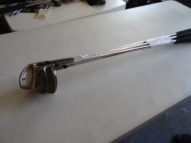 lot 141 image: Tour Edge Irons. Comp LX 3-9