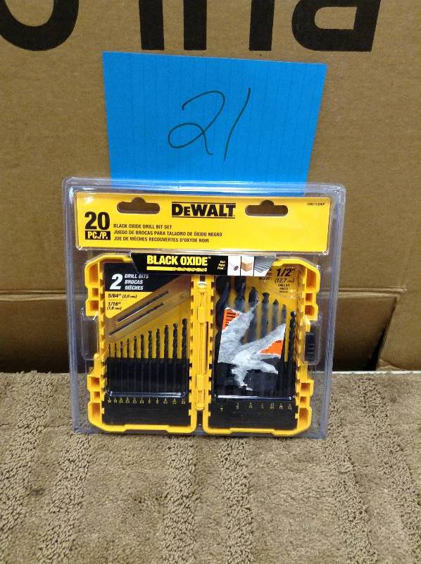 lot 21 image: Dewalt 20 Pc Black Oxide Drill Bit Set New