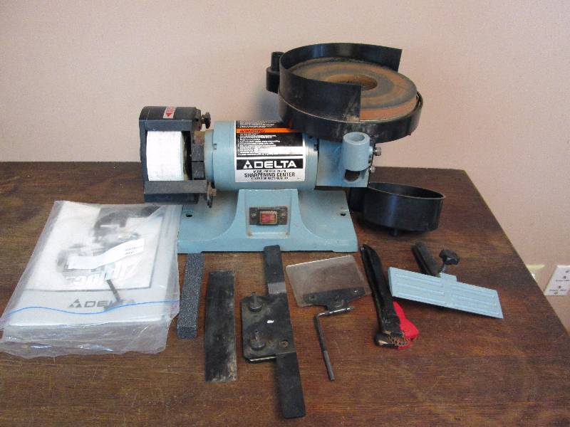 lot 7 image: Delta Sharpening Station
