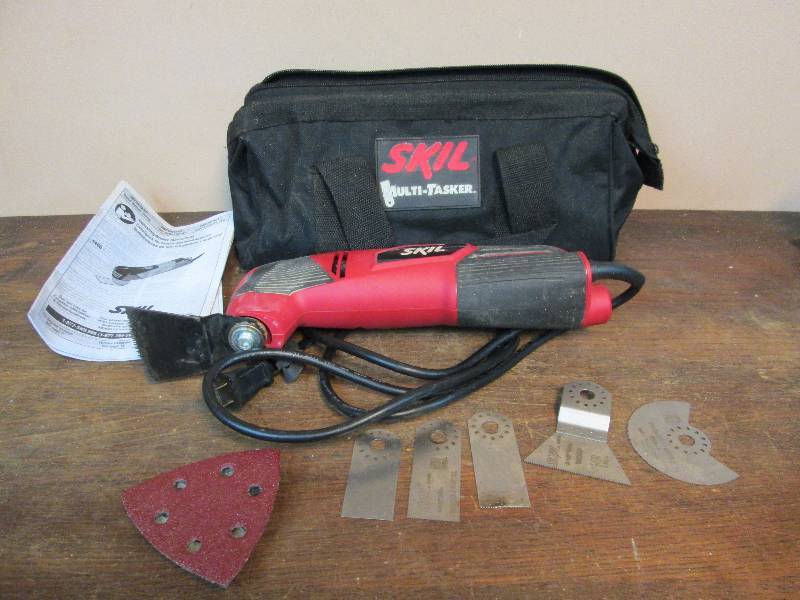 lot 33 image: Skill Multitool