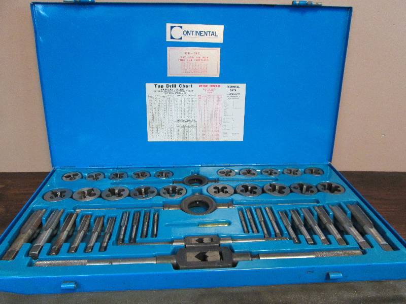 lot 54 image: Large Tap & Die Set