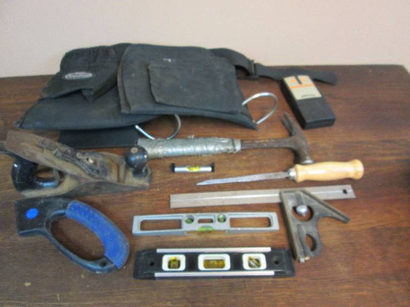 lot 70 image: Tool Pouch
