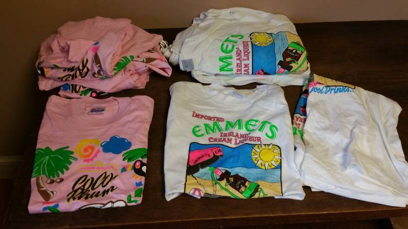 lot 168 image: Group of (10) NEW T-Shirts
