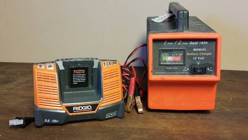 lot 122 image: Ridgid 9.6 - 18v Charging Station  Schauer Battery Charger