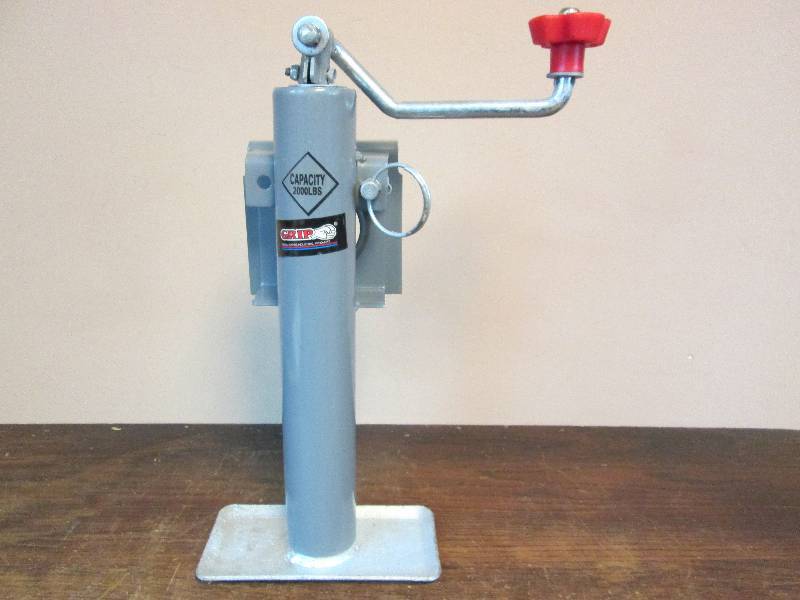 lot 193 image: 2000 Pound Trailer Jack