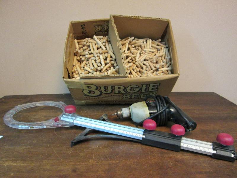 lot 194 image: Wood dowel Pins Craftsman Circle Cutter
