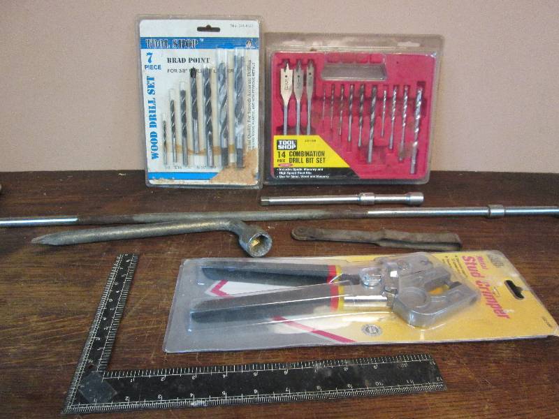 lot 197 image: Drill Bits