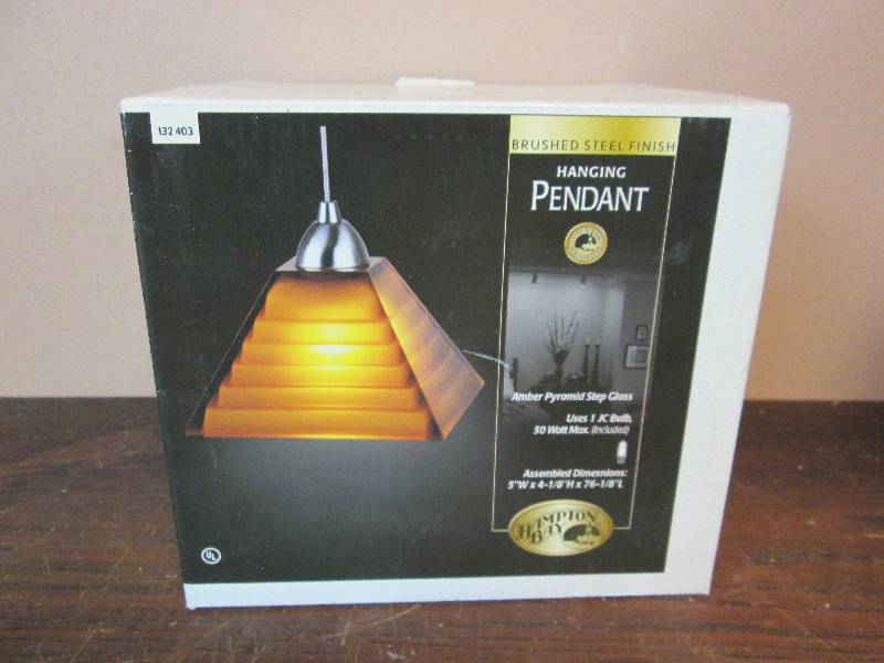 lot 205 image: Hampton Bay Track Pendent Light