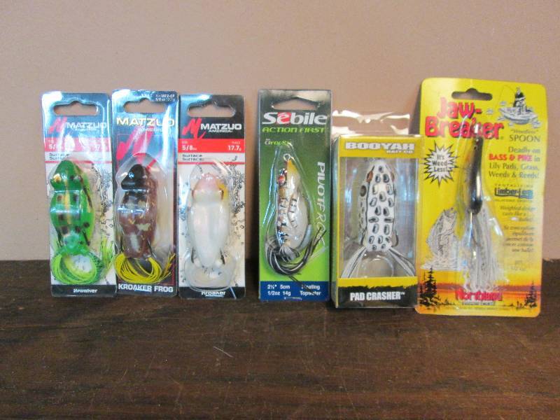 lot 289 image: Bass Lures