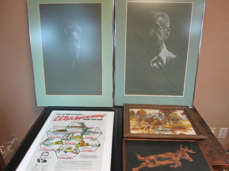 lot 303 image: Pictures