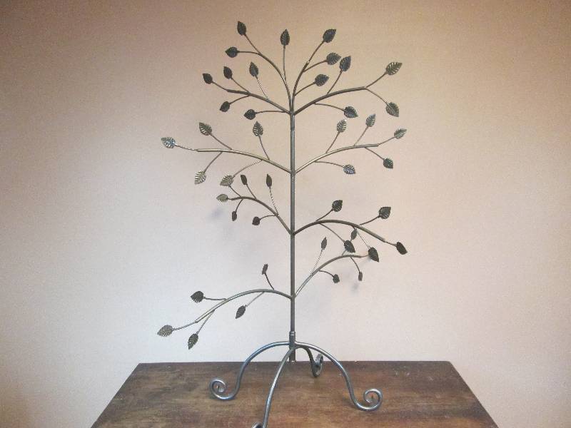 lot 305 image: Metal Tree
