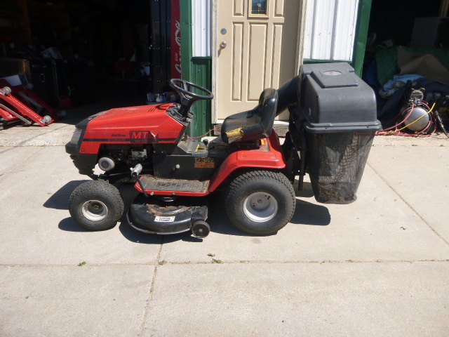Yard Machine Gold Series MTD Riding Lawn Mower