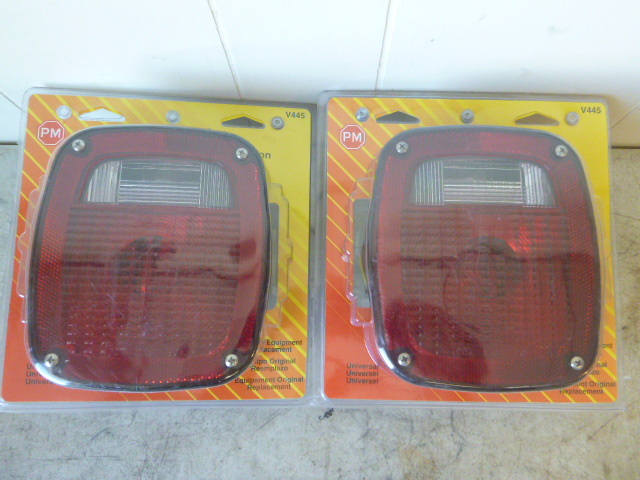 2 PM StopTailTurn Lights