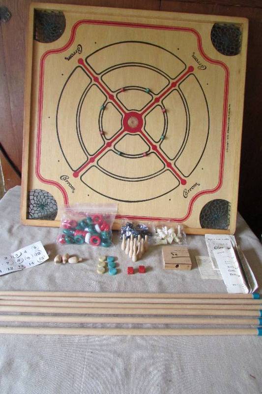Vintage Carrom Game