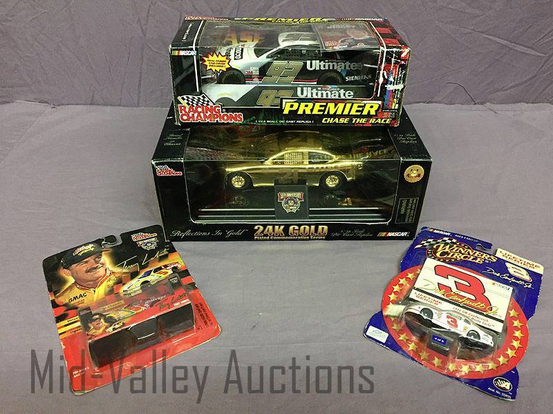 lot 46 image: Racing Champions collectibles