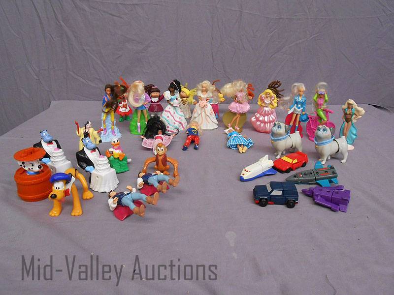 lot 30 image: Assorted toy premiums from Burger King and MacDonalds
