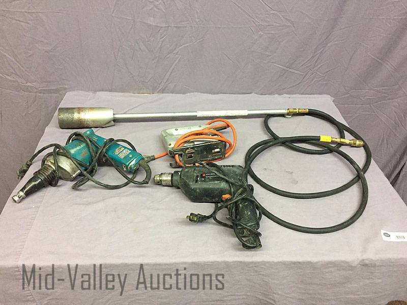 lot 92 image: Power tools & propane torch