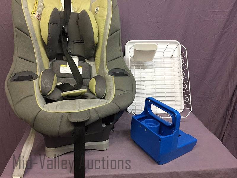 lot 94 image: &nbspGraco car seat wextras
