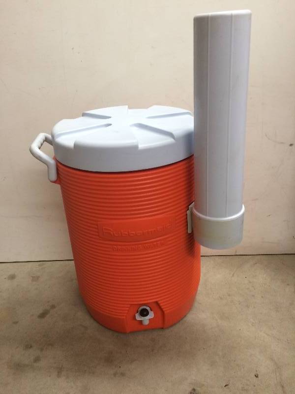 Rubbermaid Water Cooler