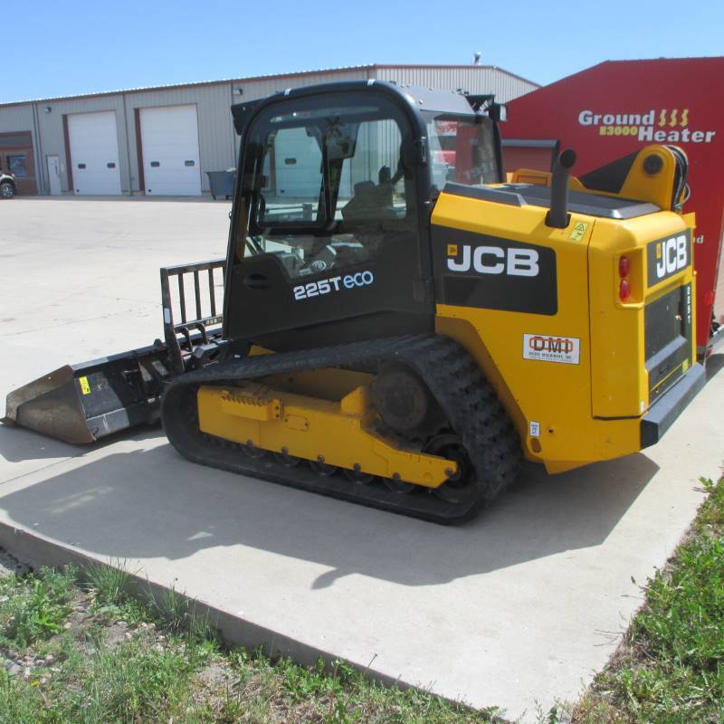 2013 JCB 225T Skid Steer