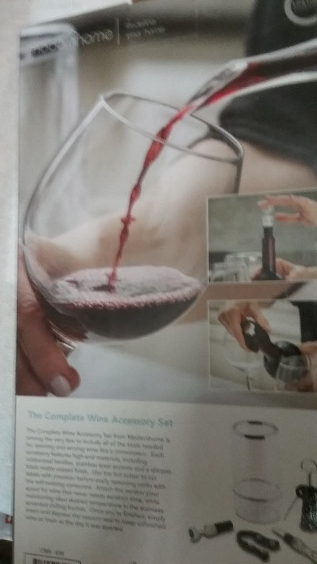Modern Home Wine Accessory Kit