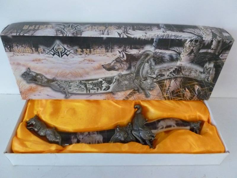 lot 79 image: Knife