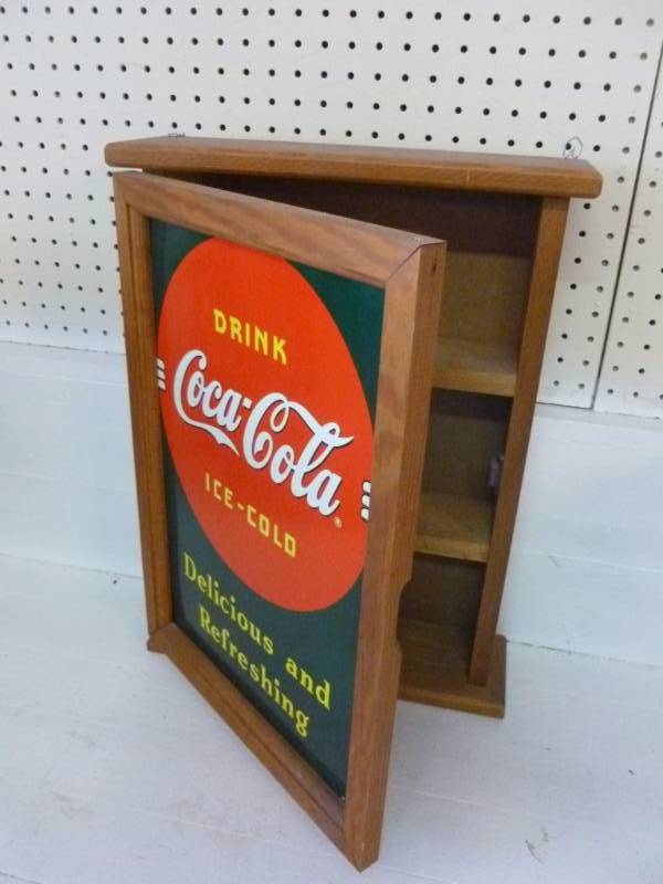 lot 123 image: Coca-Cola Collectible
