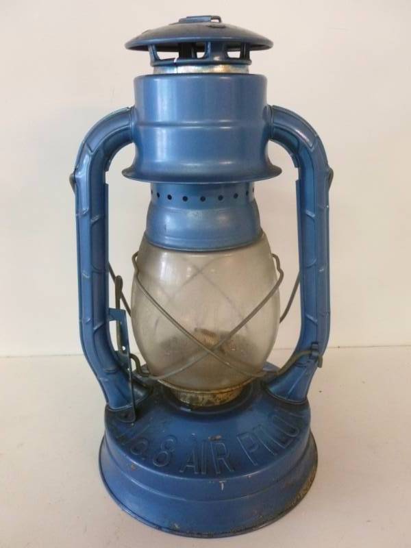 lot 127 image: Vintage Dietz
