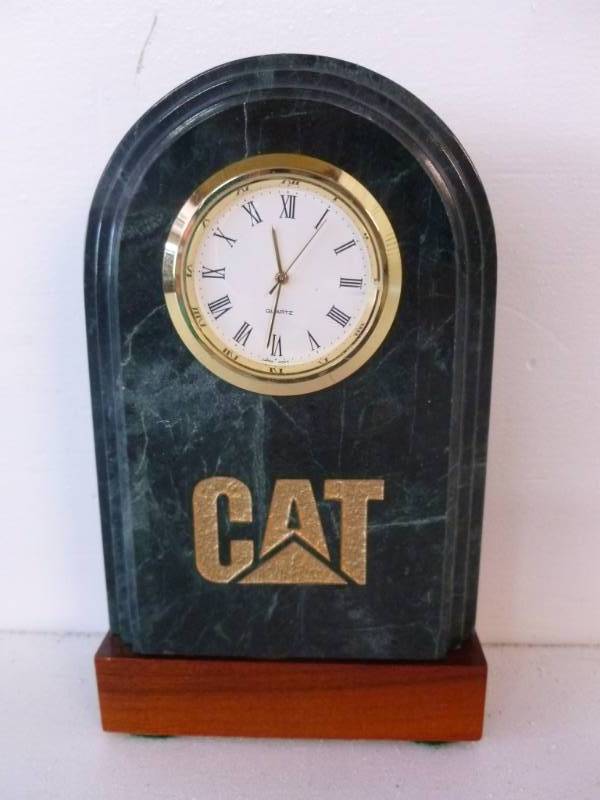 lot 139 image: Clock