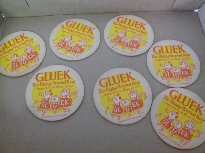 lot 145 image: Vintage Gluek Beer