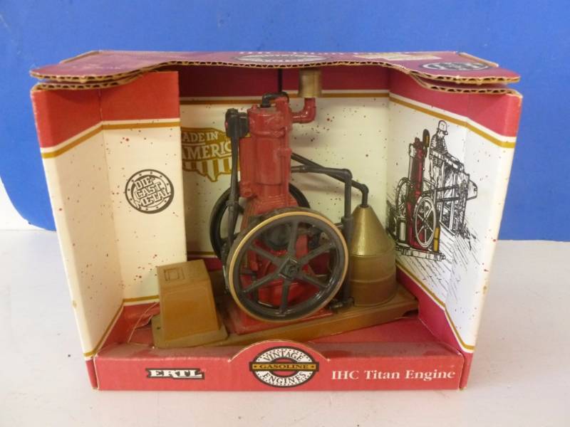 lot 215 image: Ertl