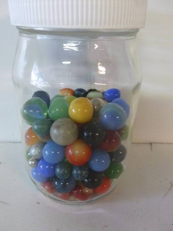 lot 263 image: Marbles