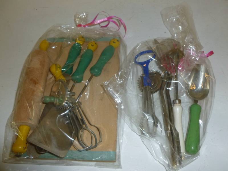 lot 271 image: Vintage Kids Toys