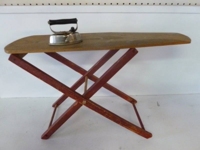 lot 272 image: Vintage Kids Toys