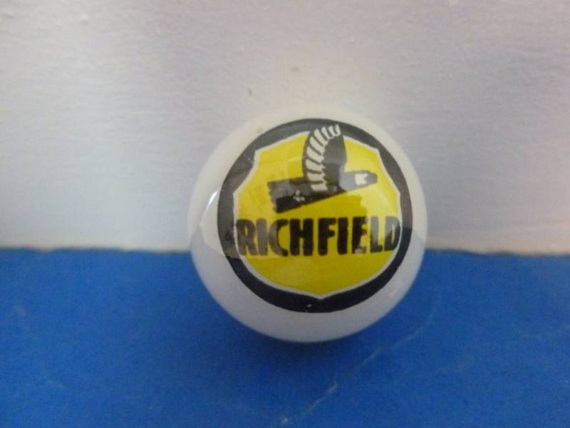 lot 293 image: Logo Marble