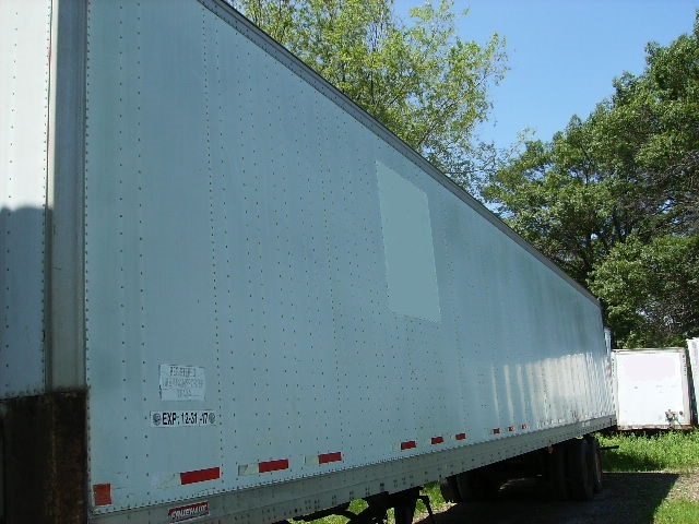 lot 2 image: 1988 Fruehauf 53 Dry Van Trailer