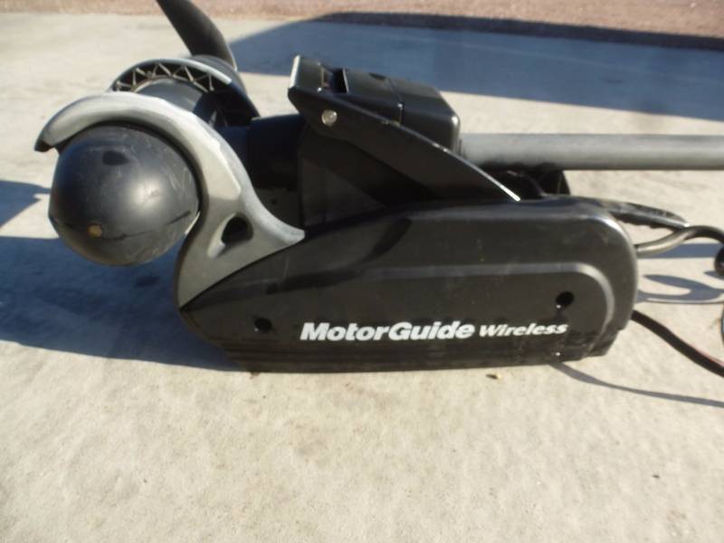 lot 7 image: Motor Gude Wireless Trolling Motor