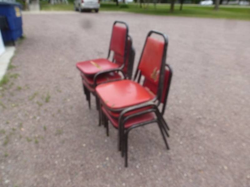 lot 8 image: Restaurant Chairs