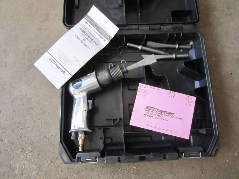Powermate air chissel with chisels...