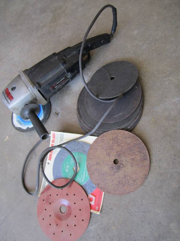 Craftsman 7 sander with extra blad...