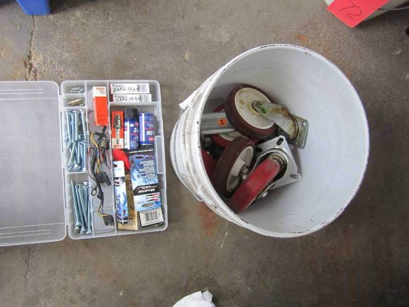 Bucket of caster wheels, organizer ...