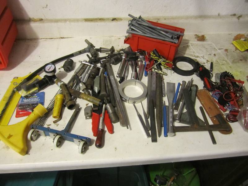 Lot of assorted tools  ...