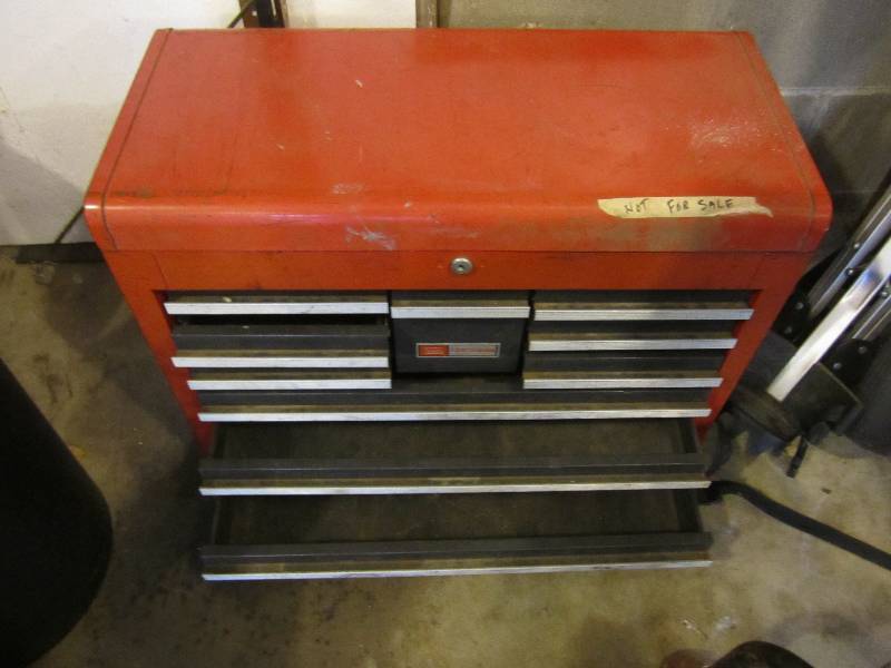 Craftsman tool box 26 wide...