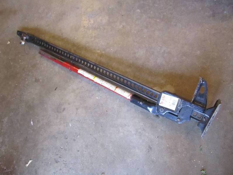 Hi Lift racheting jack for larger v...