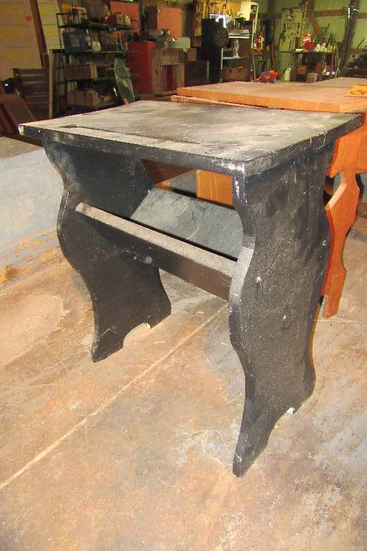 lot 96 image: 3 vintage side tables as shown