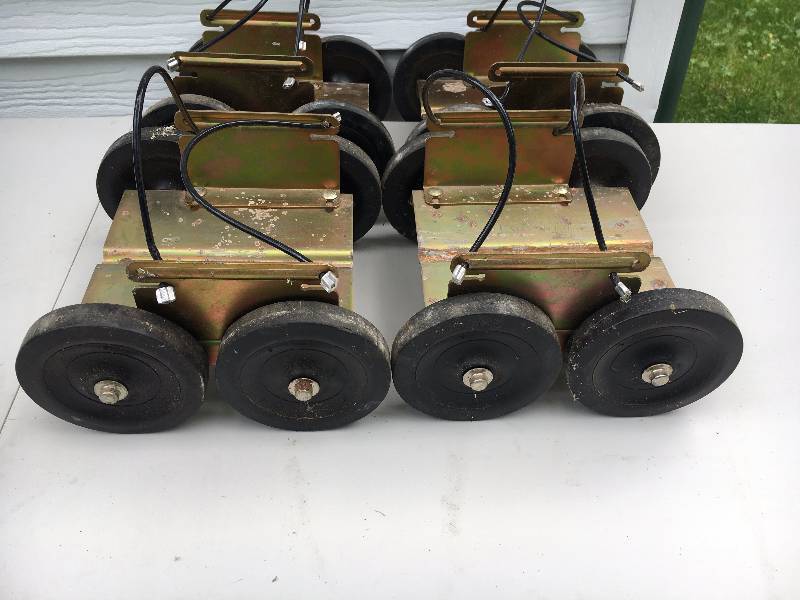 lot 14 image: Snowmobile Dolly Kits - 2 Sets