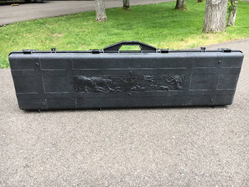 lot 24 image: Gun Case