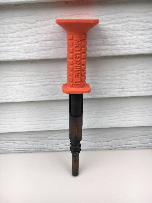 lot 45 image: Remington .22 shell Nailer